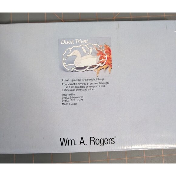 Wm. A. Rogers Duck Trivet Silverplate with original box - Picture 7 of 16